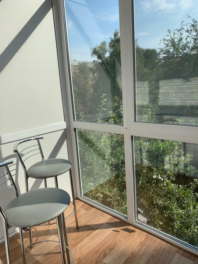 Квартира Титова 12 Dnipro Bagian luar foto